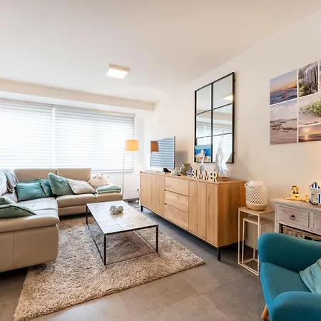 Cosy @ Sea With Terrace By Interhome