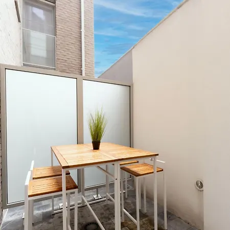 Apartamento Cosy @ Sea With Terrace By Interhome *