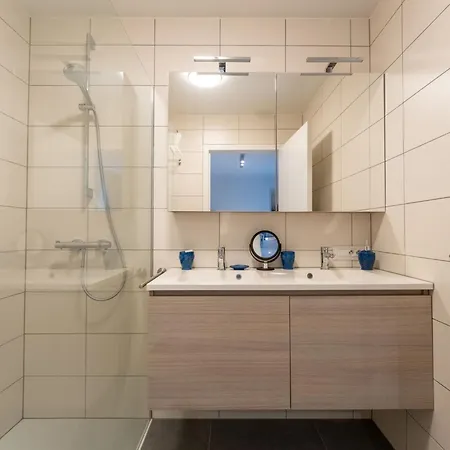 Apartamento Cosy @ Sea With Terrace By Interhome